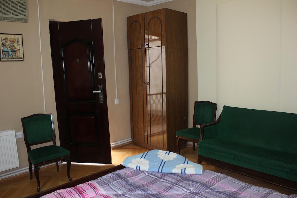 Old District Guest House Tbilissi Chambre photo