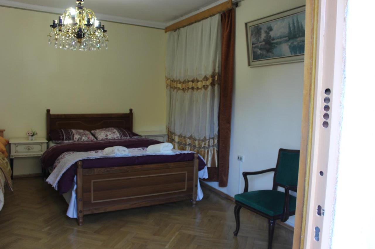 Old District Guest House Tbilissi Extérieur photo